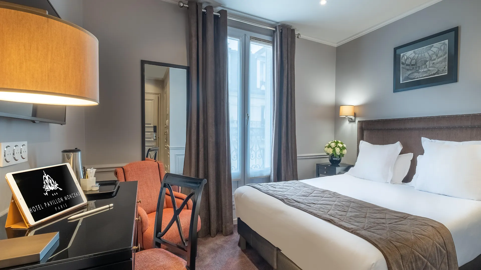 Pavillon Monceau 3* Paris