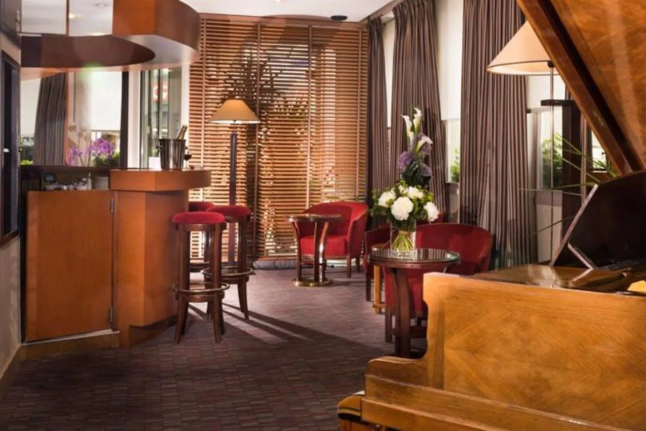 Hotel Pavillon Monceau 3*
